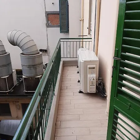 Stazione - 20 Minuti Da Firenze -40 Da Pisa Πανσιόν 3*